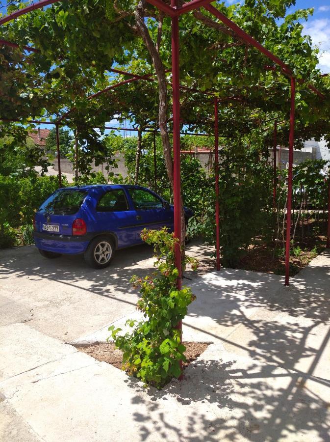 Gm - Studio Apartment Trebinje Eksteriør billede