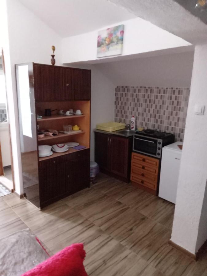 Gm - Studio Apartment Trebinje Eksteriør billede